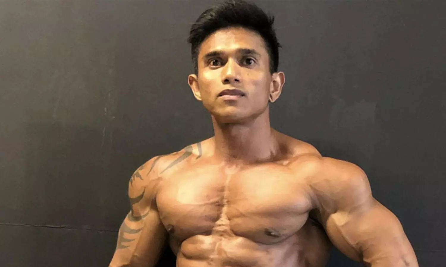 210 കിലോ ഭാരമുള്ള ബാർബെൽ വീണ് കഴുത്തൊടിഞ്ഞു; ഫിറ്റ്നസ് ട്രെയിനർക്ക് ദാരുണാന്ത്യം