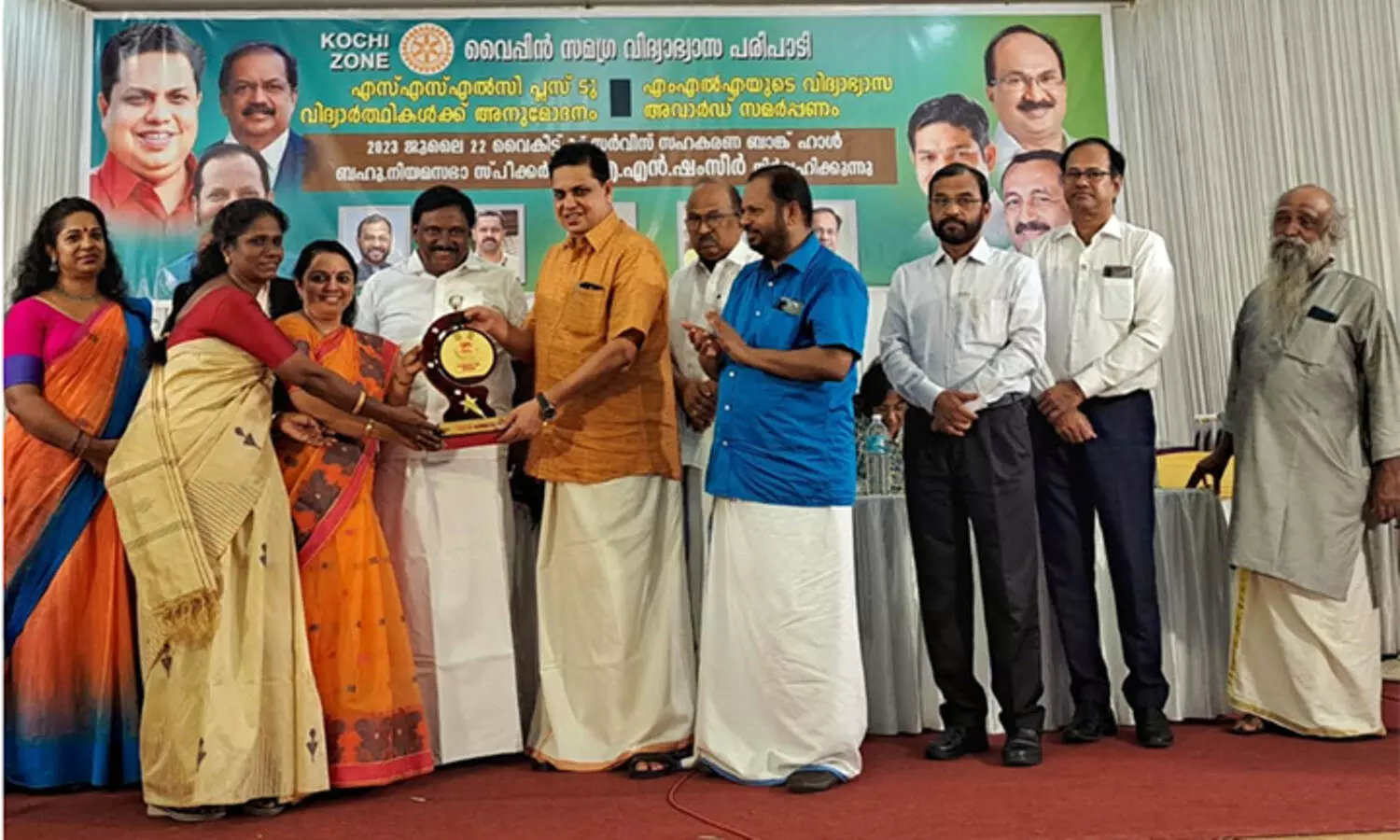 നിർമിത ബുദ്ധിയുടെ കാലത്തിനനുസരിച്ച് വിദ്യാർഥികൾ സുസജ്ജരാകണമെന്ന് സ്പീക്കർ