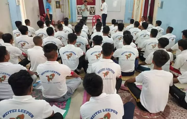 മെയ്തേയ് ലീപുന് മണിപ്പൂരിലെ സംഘി ചാവേറുകളാണെന്ന് കെ.സഹദേവൻ മെയ്തേയ് ലീപുന് മണിപ്പൂരിലെ സംഘി ചാവേറുകളാണെന്ന് കെ.സഹദേവൻ