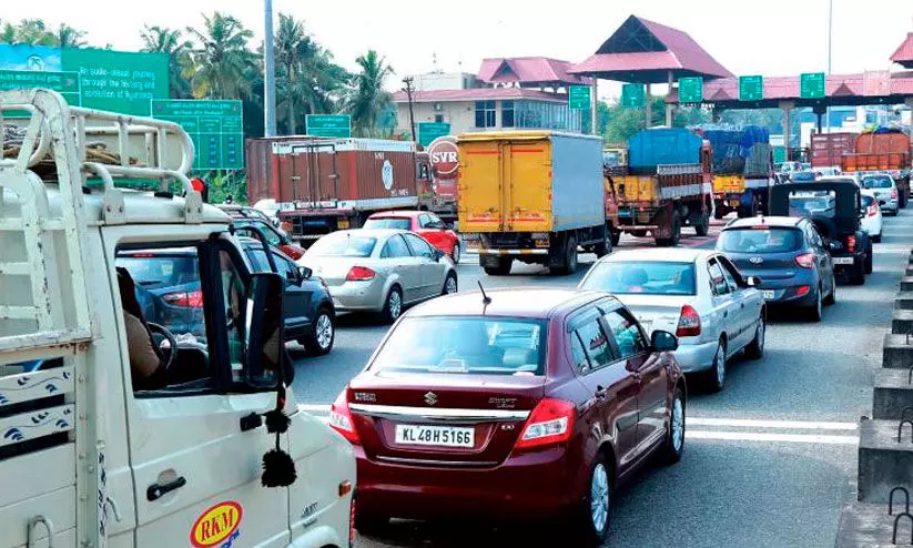 അവസാനിക്കാതെ പാലിയേക്കര ടോൾ; 489 കോടി അധികം കിട്ടിയിട്ടും പിരിവോട് പിരിവ്