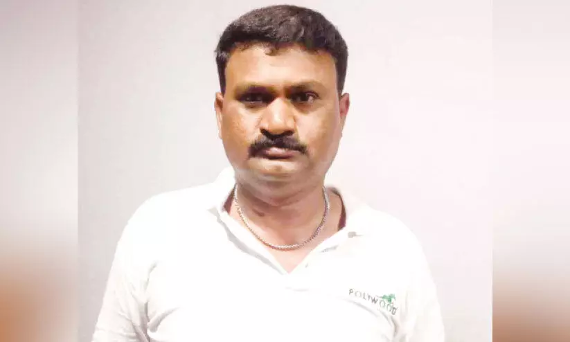 കാൽനട യാത്രക്കാരിയായ യുവതിക്കെതിരെ ലൈംഗികാതിക്രമം; ഓട്ടോ ഡ്രൈവർ അറസ്റ്റിൽ