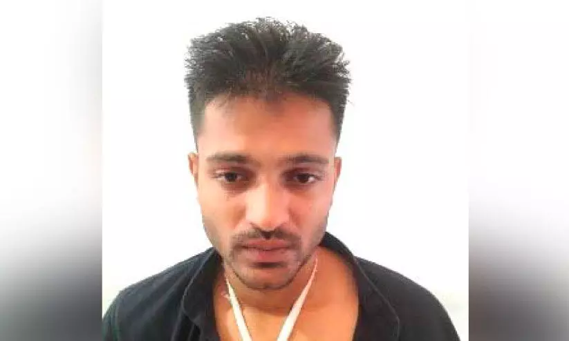 വീട്ടമ്മയെയും മകനെയും ആക്രമിച്ച കേസ്: യുവാവ് അറസ്റ്റിൽ വീട്ടമ്മയെയും മകനെയും ആക്രമിച്ച കേസ്: യുവാവ് അറസ്റ്റിൽ