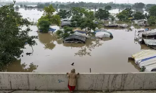 യമുനയിലെ ജലനിരപ്പ് ഉയരുന്നു; ഡൽഹി വീണ്ടും പ്രളയഭീതിയിൽ