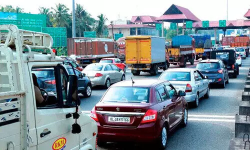 അവസാനിക്കാതെ പാലിയേക്കര ടോൾ; 489 കോടി അധികം കിട്ടിയിട്ടും പിരിവോട് പിരിവ്