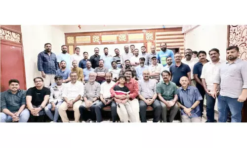 ‘ദ ​ചോ​യ്സ്’ ഹ്ര​സ്വ​ചി​ത്ര​ത്തി​​ന്റെ ആ​ദ്യ പ്ര​ദ​ർ​ശ​നം സം​ഘ​ടി​പ്പി​ച്ചു