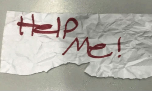 രക്ഷിക്കണം എന്നെഴുതിയ കടലാസ് യാ​ത്രക്കാരൻ കണ്ടു; യു.എസിൽ തട്ടിക്കൊണ്ടുപോയ 13കാരിയെ രക്ഷപ്പെടുത്തി