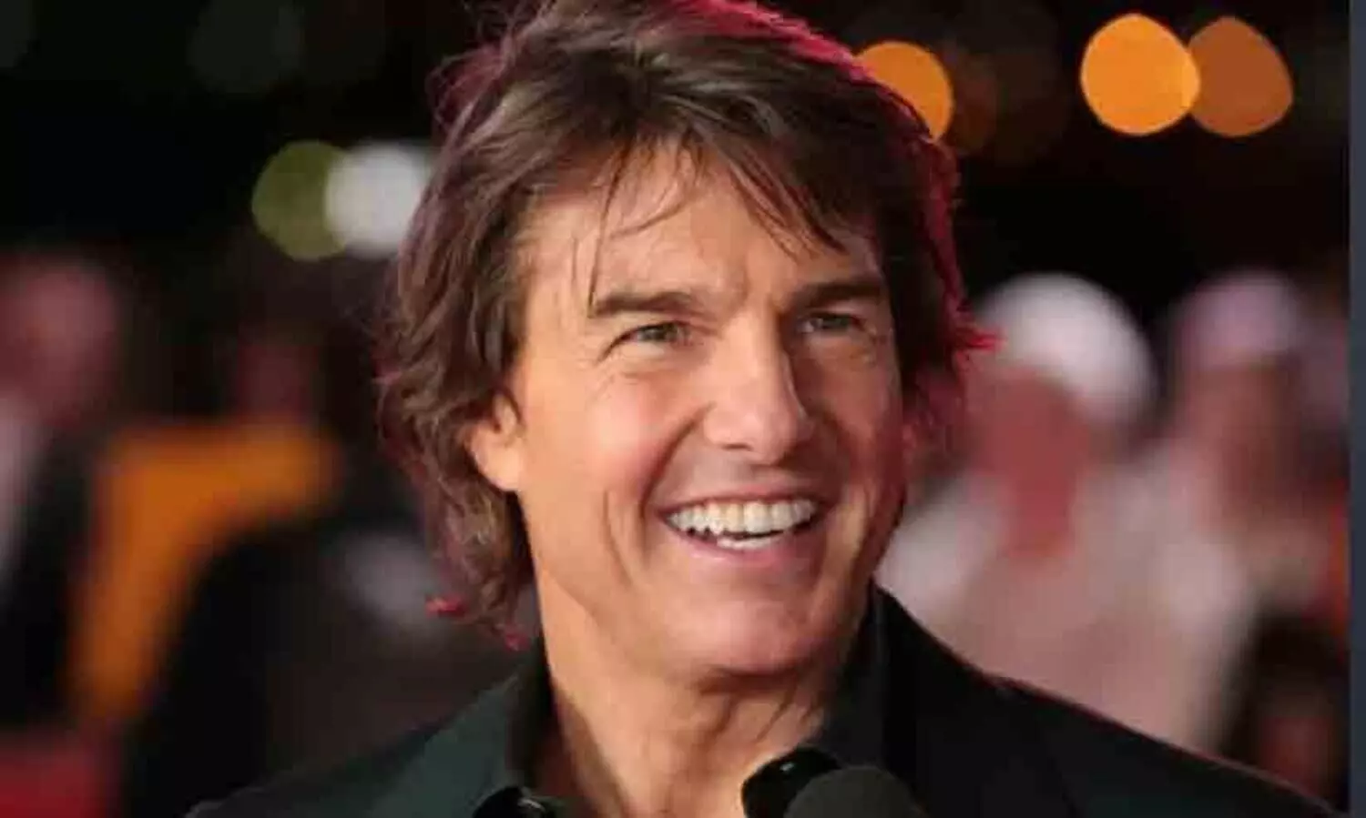 Woman Confesses Love For Tom Cruise At Movie Premiere, actor  reply went viral