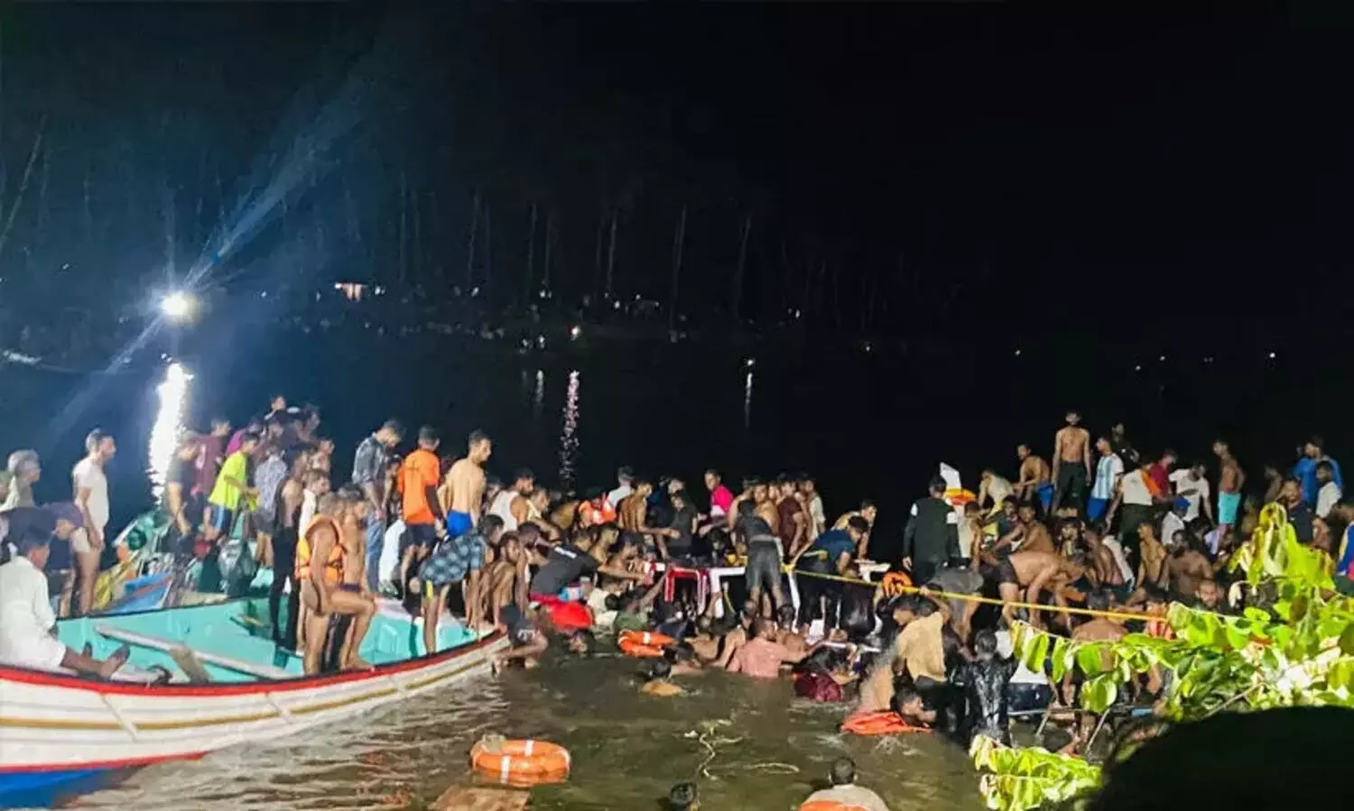 താനൂർ ബോട്ട്​ അപകടം: രണ്ട്​ ഉദ്യോഗസ്ഥർക്ക്​ ജാമ്യം