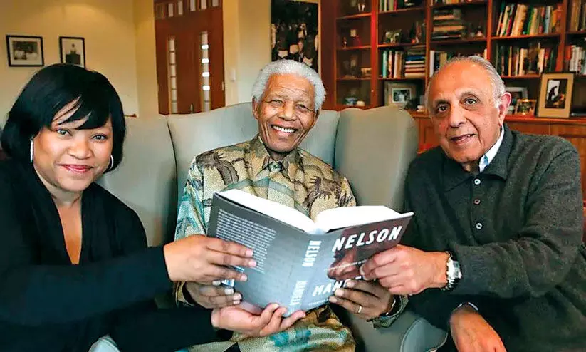 മ​ണ്ടേ​ല​ക്കാ​ല​ത്തി​ന്റെ ഓ​ർ​മ​ക​ൾ