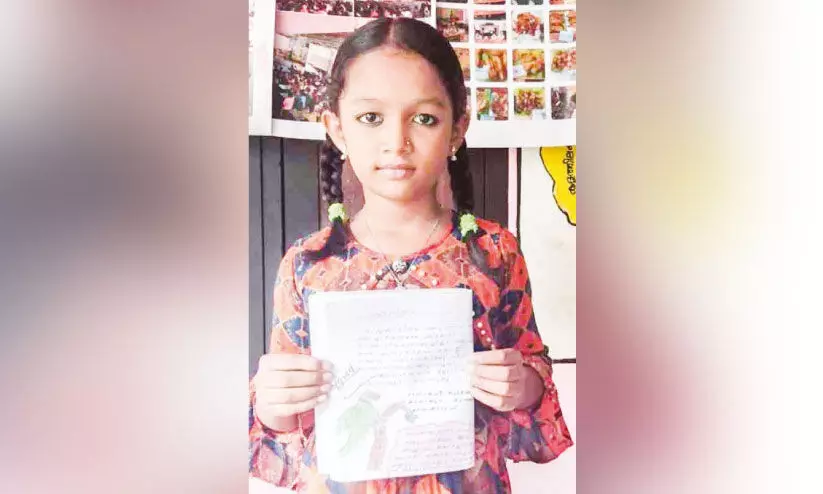 മ​ല​യാ​ള​ത്തി​ൽ പ്രജാപതിയാണ് യു.പിക്കാരി ശ്രുതി