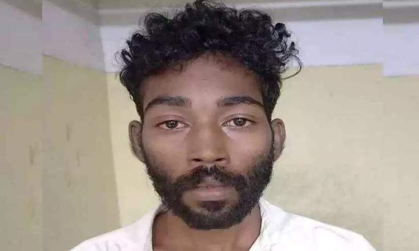 വിദ്യാർഥിനിയെ പീഡിപ്പിച്ച യുവാവ് പോക്സോ കേസിൽ അറസ്റ്റിൽ വിദ്യാർഥിനിയെ പീഡിപ്പിച്ച യുവാവ് പോക്സോ കേസിൽ അറസ്റ്റിൽ