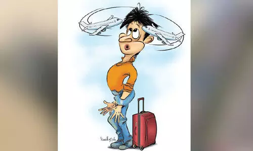 വി​മാ​ന​ക്ക​മ്പ​നി​ക​ളു​ടെ കൊ​ള്ള​യ​ടി​യി​ൽ പ്ര​തീ​ക്ഷ​യ​റ്റ്​ പ്ര​വാ​സി​ക​ൾ