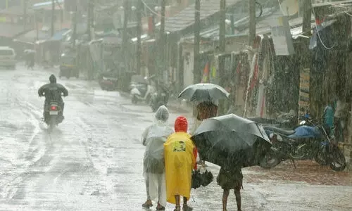 മലപ്പുറം, കോഴിക്കോട്, കണ്ണൂർ, വയനാട് ജില്ലകളിലെ വിദ്യാഭ്യാസ സ്ഥാപനങ്ങള്‍ക്ക് നാളെ അവധി