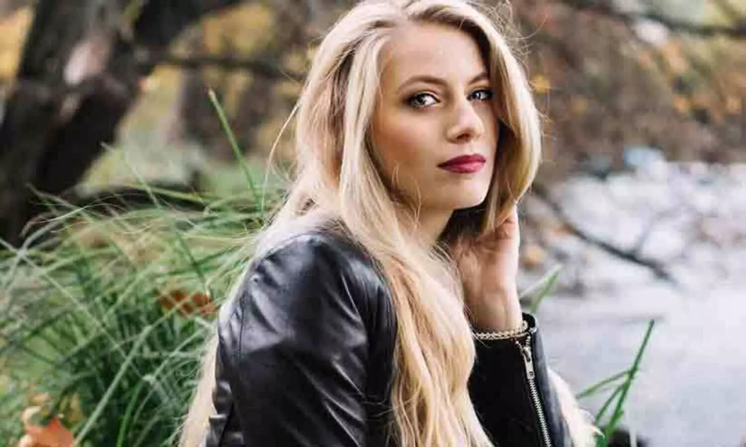 മലയാളം സംസാരിക്കുന്ന ഇംഗ്ലീഷുകാരി!അപർണ മൾബറി സിനിമയിലേക്ക്