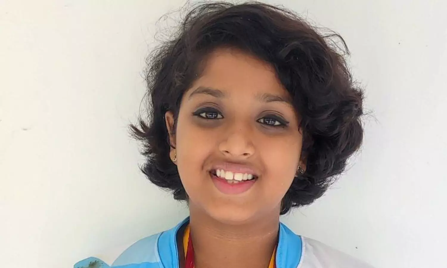 ജില്ല സബ് ജൂനിയർ നീന്തൽ മത്സരം: ധനിഷ്ഠ ജിംജിക്ക് അഞ്ച് മെഡൽ