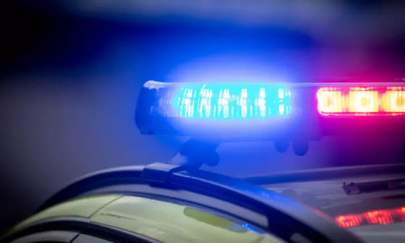 ശൈഖ് സായിദ് റോഡിൽ കാറിന് തീപിടിച്ചു ശൈഖ് സായിദ് റോഡിൽ കാറിന് തീപിടിച്ചു