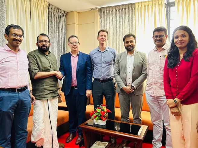 ഒ. ഇ.ടി പ്രതിനിധിസംഘം നോര്‍ക്ക റൂട്ട്സ് സന്ദര്‍ശിച്ചു