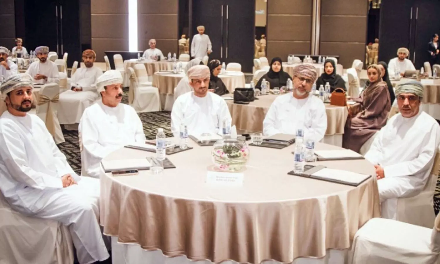 സി​ക്ക് ലീ​വ്​; ഔ​ദ്യോ​ഗി​ക അ​തോ​റി​റ്റി​യു​ടെ അം​ഗീ​കാ​രം നേ​ട​ണം