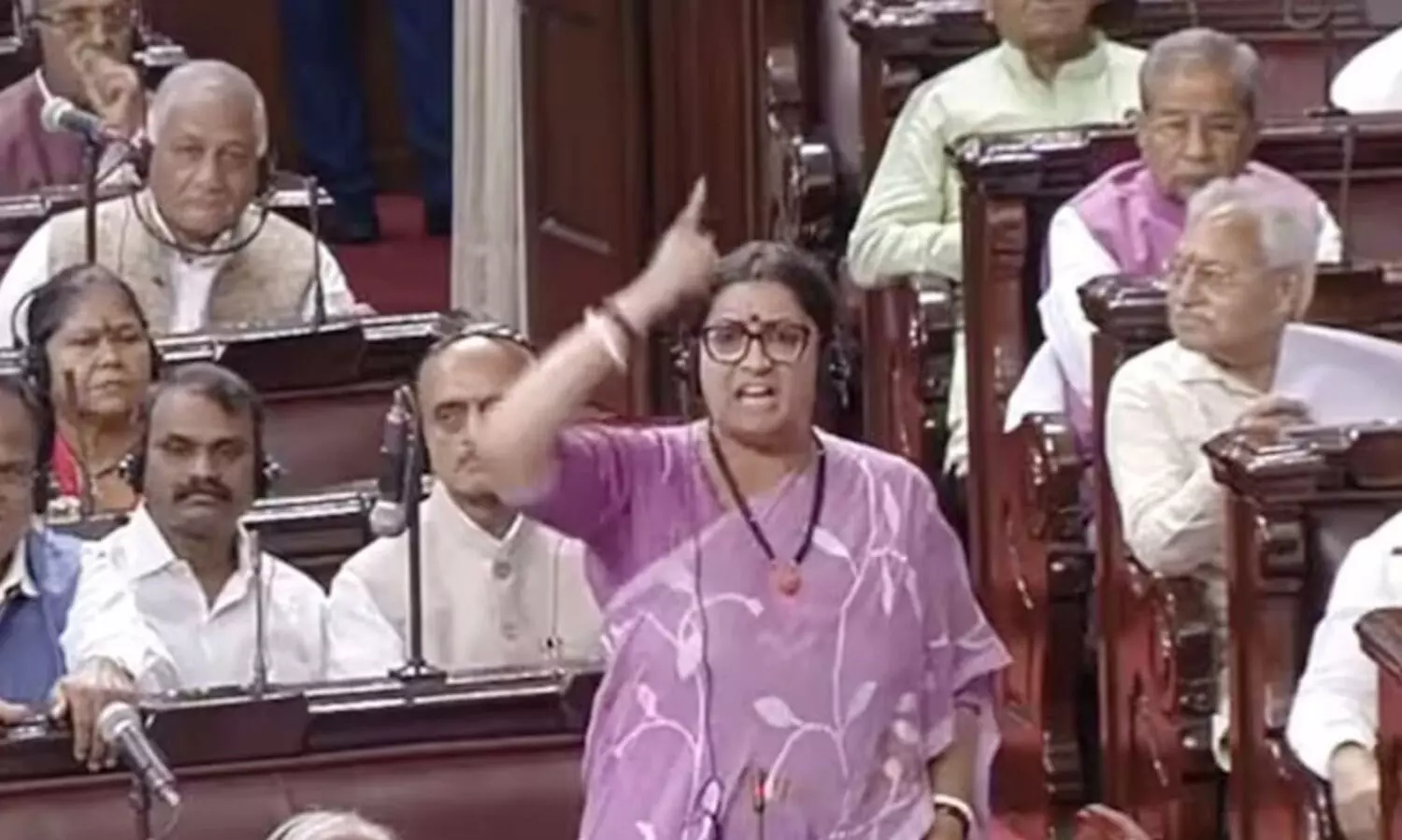 smriti irani parliament speech