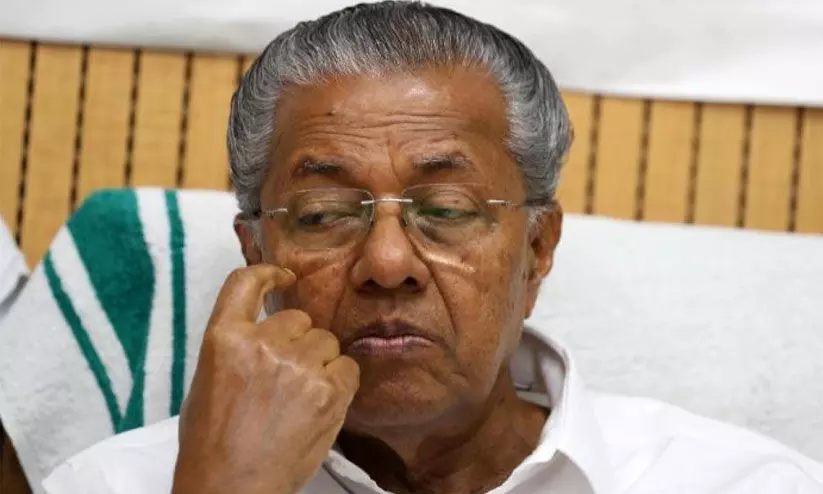 സാമ്പത്തിക പ്രതിസന്ധി: തെരഞ്ഞെടുപ്പ് കാലം ലക്ഷ്യമിട്ട് മുണ്ടുമുറുക്കൽ സാമ്പത്തിക പ്രതിസന്ധി: തെരഞ്ഞെടുപ്പ് കാലം ലക്ഷ്യമിട്ട് മുണ്ടുമുറുക്കൽ