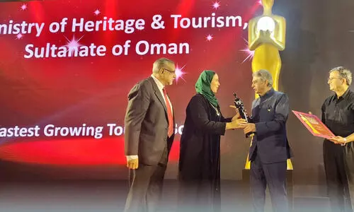 ഇ​ന്ത്യ ട്രാ​വ​ൽ അ​വാ​ർ​ഡ് തി​ള​ക്ക​ത്തി​ൽ ഒ​മാ​ൻ ടൂ​റി​സം മ​ന്ത്രാ​ല​യം