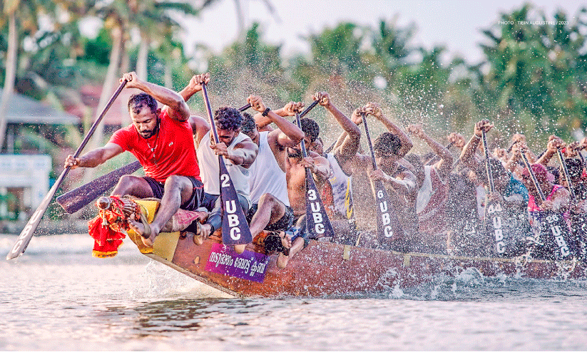 ചരിത്രത്തിലേറി  ‘നടുഭാഗം ചുണ്ടൻ’; ഉശിരുകാട്ടാൻ ആദ്യ ജേതാക്കൾ