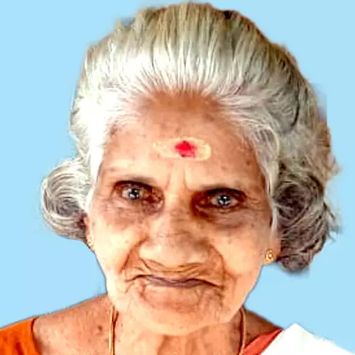 കു​ഞ്ഞി​പ്പെ​ണ്ണ്