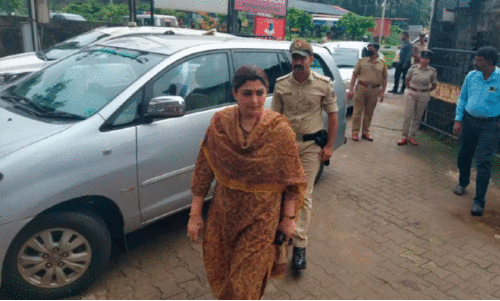 ഉഡുപ്പി കോളജിൽ സഹപാഠിയുടെ ദൃശ്യങ്ങൾ പകർത്തിയ സംഭവം: സാമുദായിക നിറം നൽകരുത് -ഖുശ്ബു