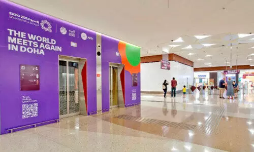 ലോ​ക​ക​പ്പ്​ അ​ര​ങ്ങൊ​ഴി​ഞ്ഞു;   എ​ക്​​സ്​​പോ​യെ വ​ര​വേ​റ്റ്​ മെ​ട്രോ