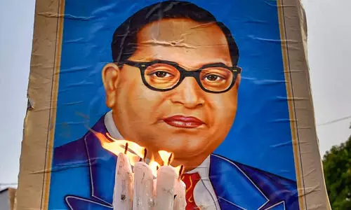 അംബേദ്കറുടെ ഛായാചിത്രം തമിഴ്‌നാട്ടിലെ കോടതികളിൽ തുടരും, എടുത്തുമാറ്റില്ല