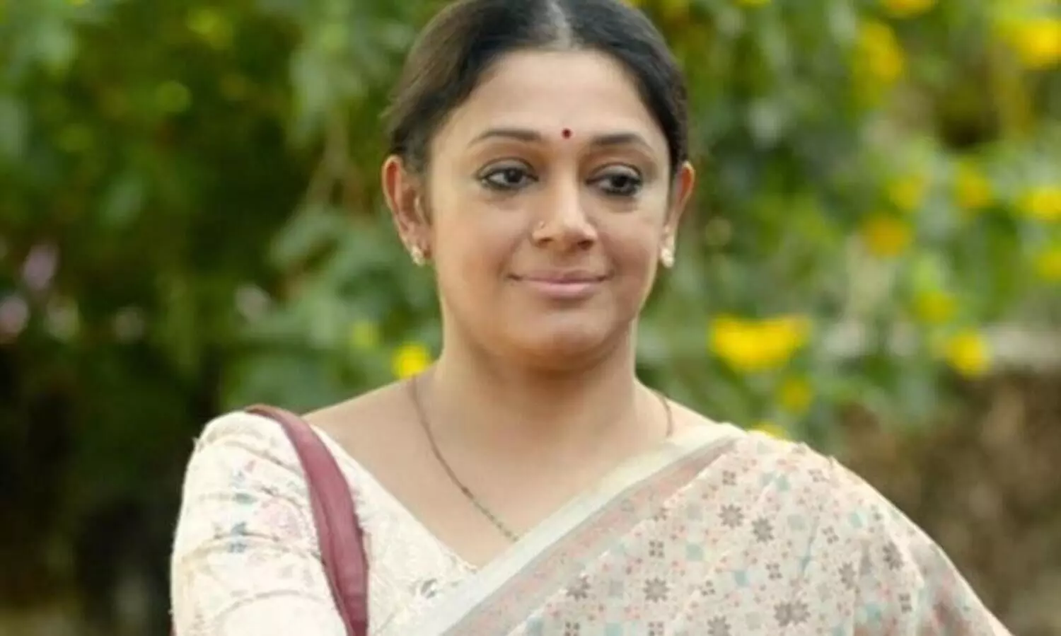 Actress Shobana forgives housekeeper, reinstates after Rs 41,000 theft