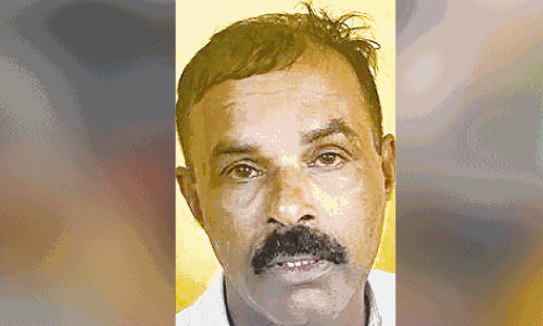 17കാ​ര​നെ ലൈം​ഗി​ക​മാ​യി പീ​ഡി​പ്പി​ച്ചെ​ന്ന പ​രാ​തി​യി​ല്‍ വ്യാ​പാ​രി അ​റ​സ്റ്റി​ൽ