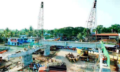 കാലിക്കടവിൽ മേൽപാലം ഒരുങ്ങി; തൃക്കരിപ്പൂർ വഴിയിൽ യാത്ര സുഗമം കാലിക്കടവിൽ മേൽപാലം ഒരുങ്ങി; തൃക്കരിപ്പൂർ വഴിയിൽ യാത്ര സുഗമം