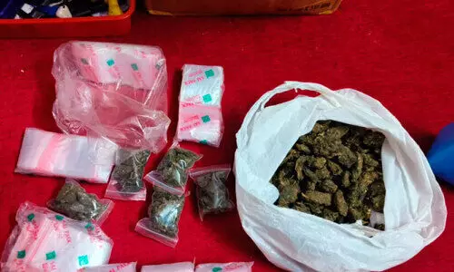 നാലുകിലോ കഞ്ചാവും വാഹനവും ഉപേക്ഷിച്ച് ക്രിമിനൽക്കേസ് പ്രതി മുങ്ങി