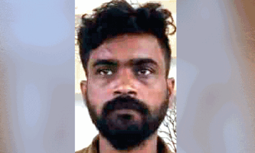 യുവാവിനെ വെട്ടിപ്പരിക്കേൽപ്പിച്ച കേസിൽ ‘ഫാന്റം പൈലി’ അറസ്റ്റിൽ