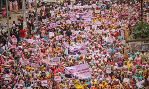 ‘മണിപ്പൂരിൽ രാഷ്ട്രപതി ഭരണം വേണം’; ഇൻഡ്യ സംഘത്തിനുമുന്നിൽ നിവേദനവുമായി ഗോത്രവർഗ സംഘടനകളുടെ കൂട്ടായ്മ