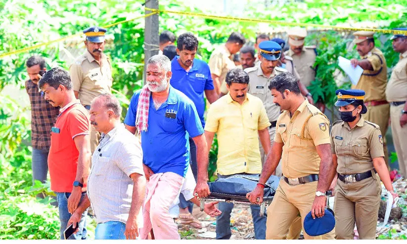 ആലുവയിൽ അഞ്ചുവയസ്സുകാരിയെ പീഡിപ്പിച്ച് കൊന്നുതള്ളി; നിലാവായിരുന്നു അവൾ ആലുവയിൽ അഞ്ചുവയസ്സുകാരിയെ പീഡിപ്പിച്ച് കൊന്നുതള്ളി; നിലാവായിരുന്നു അവൾ