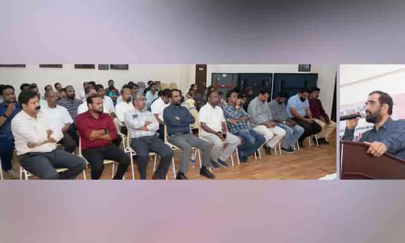 ഇന്ത്യൻ സോഷ്യൽ ക്ലബ് മലബാർ വിഭാഗം ഉമ്മൻ ചാണ്ടി അനുസ്മരണം ഇന്ത്യൻ സോഷ്യൽ ക്ലബ് മലബാർ വിഭാഗം ഉമ്മൻ ചാണ്ടി അനുസ്മരണം