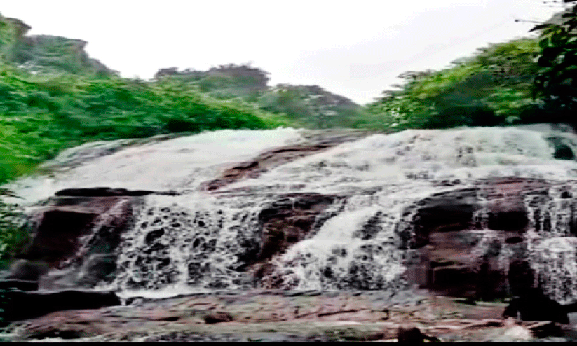 Chelakad waterfall Chelakad waterfall