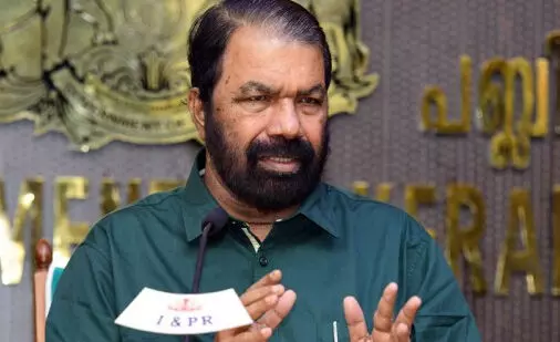 അന്തർസംസ്ഥാന തൊഴിലാളികൾക്കായി നിയമനിർമാണം പരിഗണനയിൽ അന്തർസംസ്ഥാന തൊഴിലാളികൾക്കായി നിയമനിർമാണം പരിഗണനയിൽ