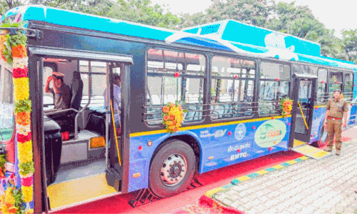 921 electric buses
