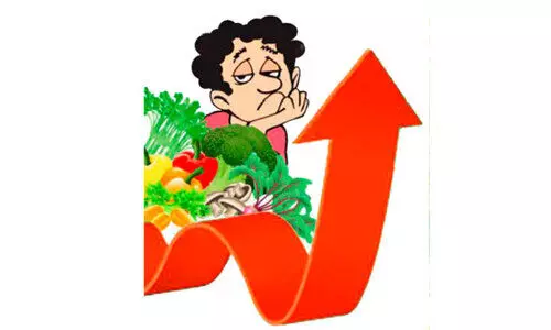 തീപിടിച്ച്​ പച്ചക്കറി: വെന്തുരുകി അടുക്കള