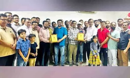 ഫ്ര​ൻ​ഡ്സ് അ​സോ​സി​യേ​ഷ​ൻ യാ​ത്ര​യ​യ​പ്പ്