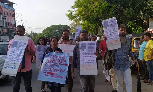 ഗ്രോ വാസുവിനെ തടവറയിലടച്ചതിനെതിരെ ജനകീയ കൂട്ടായ്മ പ്രതിഷേധം