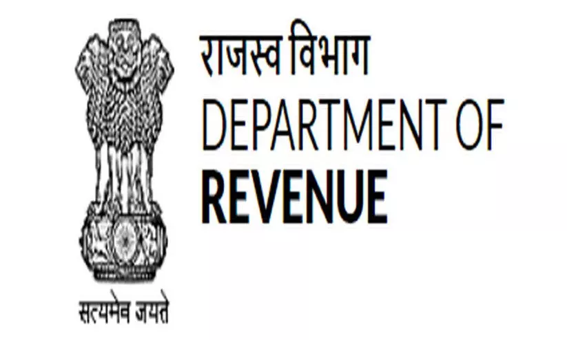 റ​വ​ന്യൂ വ​കു​പ്പി​ലെ; സ്ഥ​ലം​മാ​റ്റം ഭ​ര​ണ​പ​ക്ഷ സ​ർ​വി​സ് സം​ഘ​ട​ന​ക​ൾ ചേ​രി​തി​രി​ഞ്ഞു