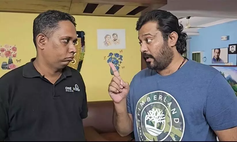 Actor Bala  Shares Apologize  Video To Santhosh Varkey