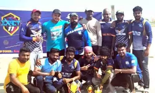 ഹോളിഡേ ക്രിക്കറ്റ് ടൂർണമെന്റ് ഹോളിഡേ ക്രിക്കറ്റ് ടൂർണമെന്റ്