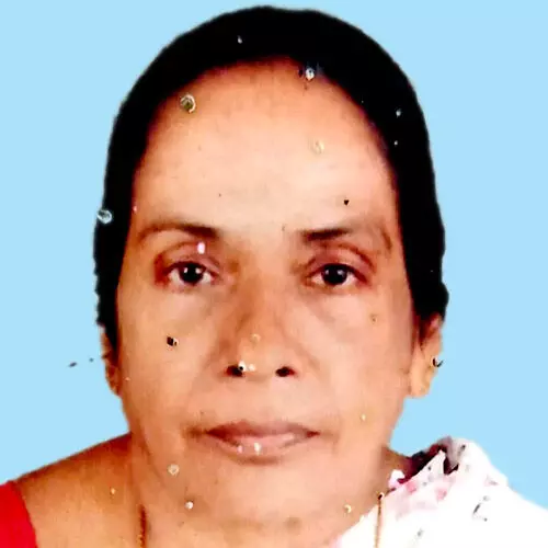 പ​ത്മി​നി അ​മ്മ