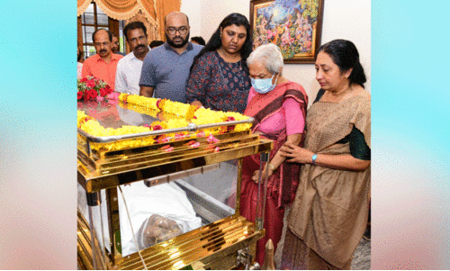 Vakkam Purushothaman