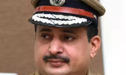 മുഖ്യമന്ത്രിയുടെ ഓഫിസിനെതിരായ ആരോപണം: ഹരജി പിന്‍വലിക്കുമെന്ന് ചീഫ് സെക്രട്ടറിക്ക് ഐ.ജി ലക്ഷ്മണിന്‍റെ കത്ത്